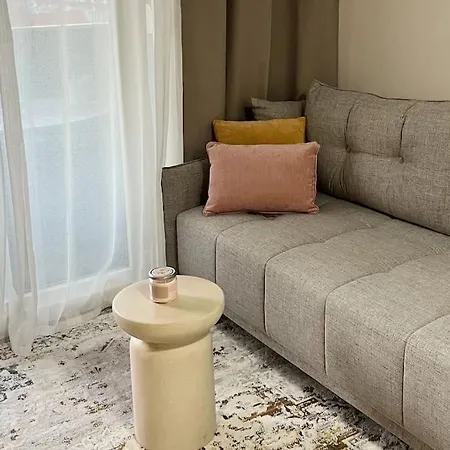 By Mare Apartment